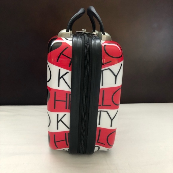Hello Kitty hardshell travel case - Picture 5 of 12